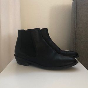 Black Chelsea boots